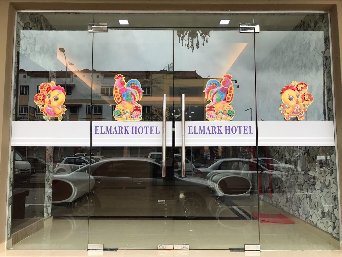 Elmark Hotel Kuantan Exterior foto