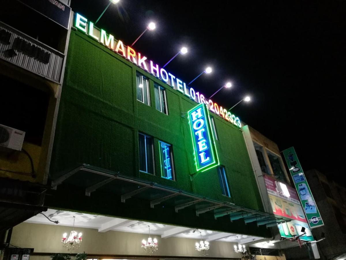Elmark Hotel Kuantan Exterior foto